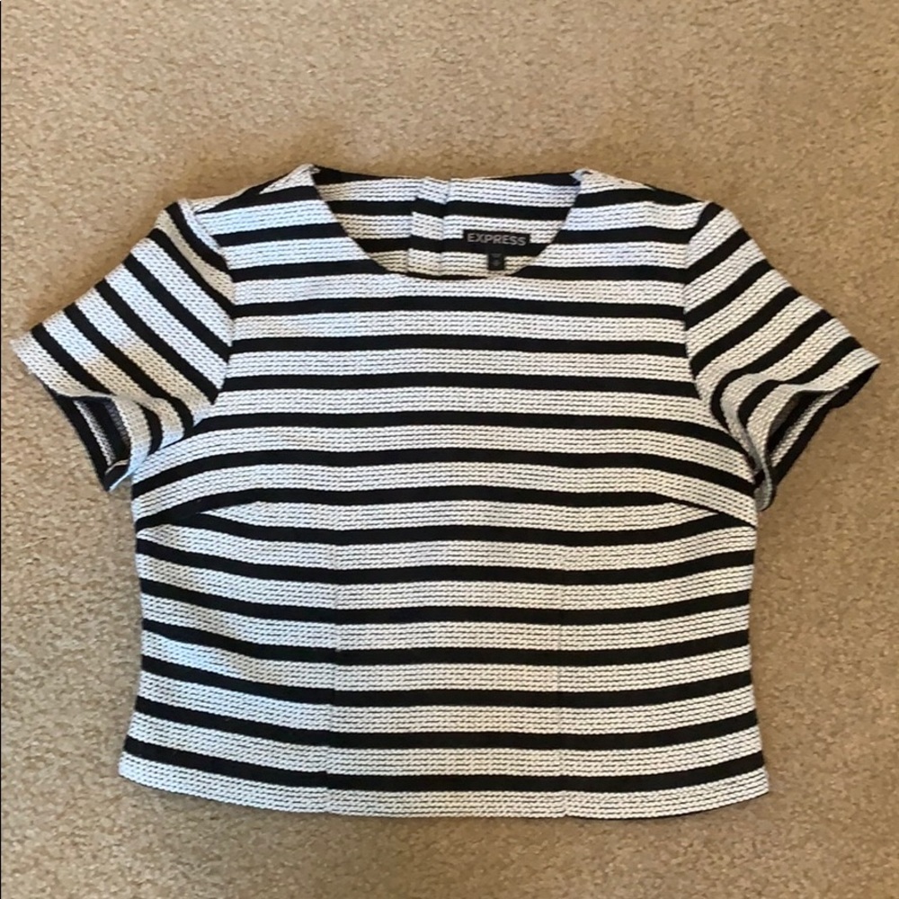 Express cropped top